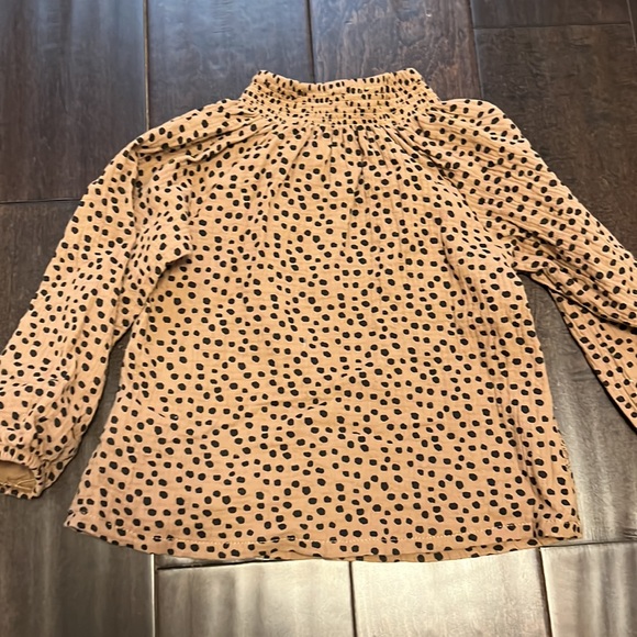 Jessica Simpson Animal Print Gauze Shirt with keyhole neck! - Picture 5 of 7
